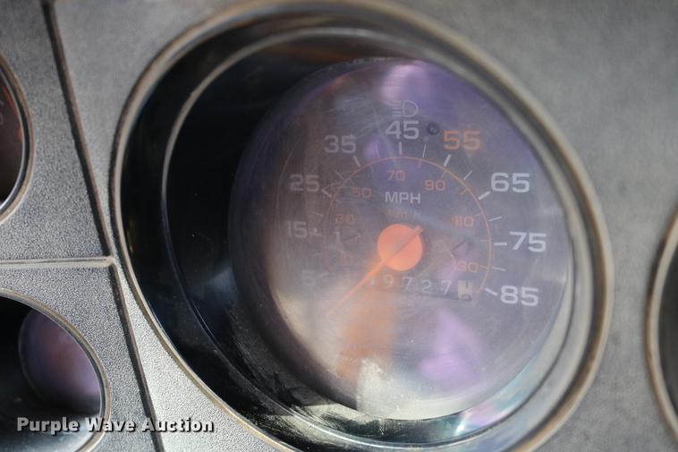 image for item DD0116 1987 Chevrolet C70 dump truck