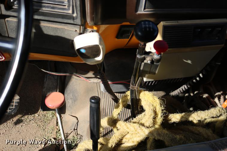 image for item DD0116 1987 Chevrolet C70 dump truck