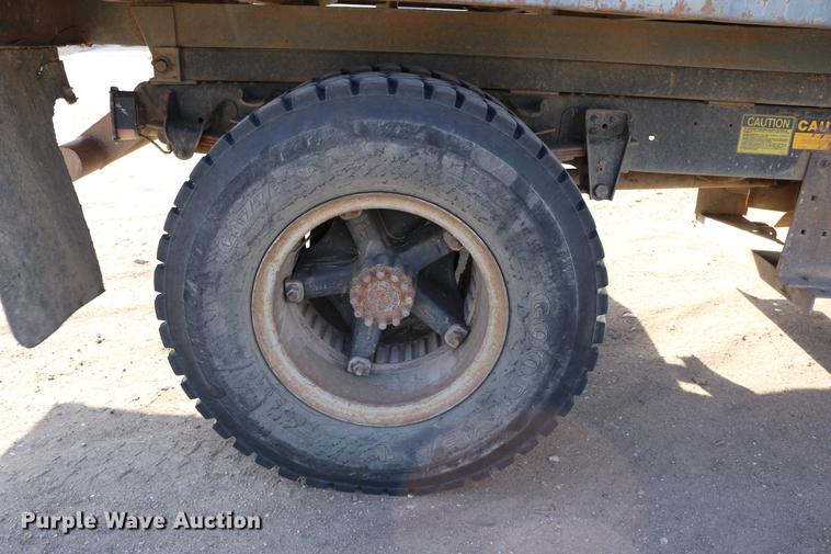 image for item DD0116 1987 Chevrolet C70 dump truck