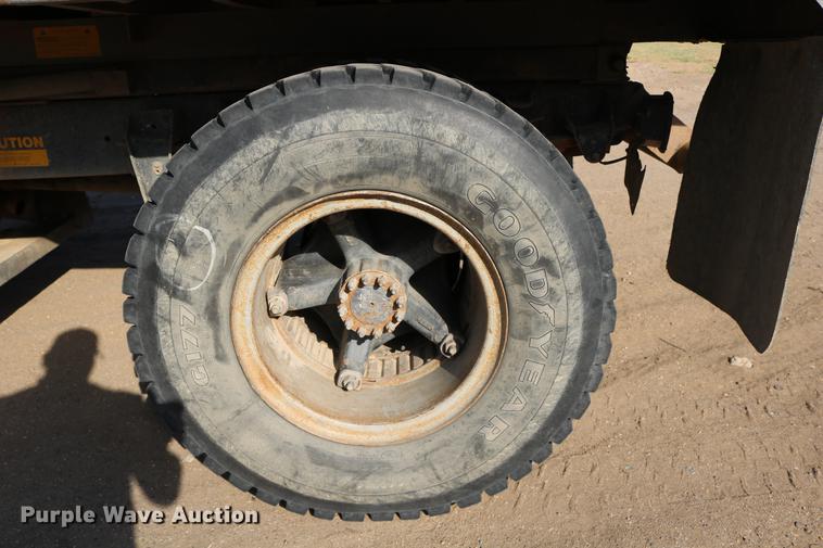 image for item DD0116 1987 Chevrolet C70 dump truck