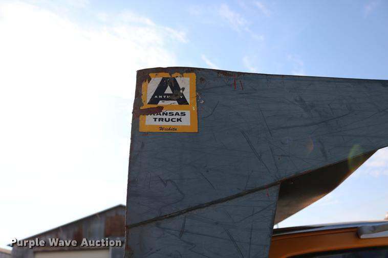 image for item DD0116 1987 Chevrolet C70 dump truck