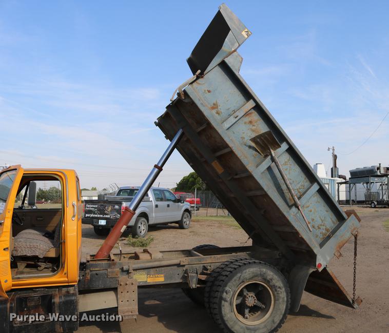image for item DD0116 1987 Chevrolet C70 dump truck