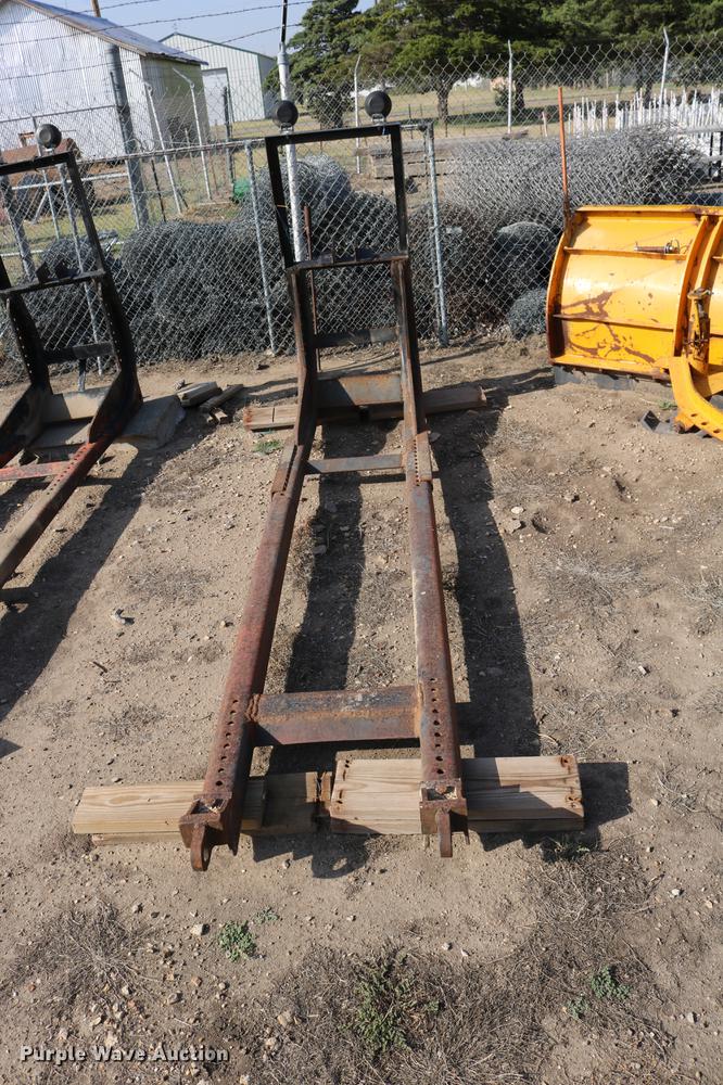 image for item DD0116 1987 Chevrolet C70 dump truck