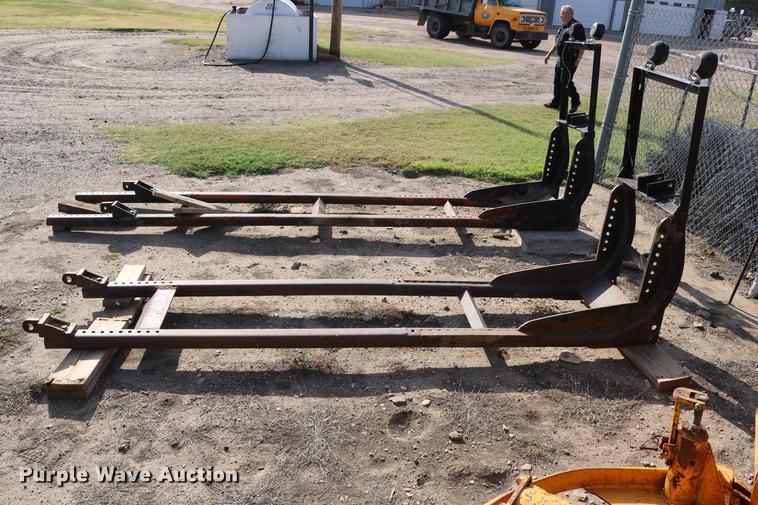 image for item DD0116 1987 Chevrolet C70 dump truck