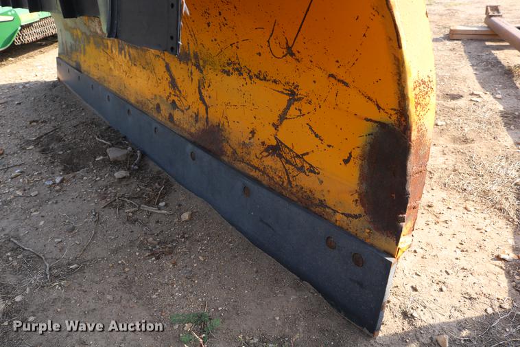 image for item DD0116 1987 Chevrolet C70 dump truck