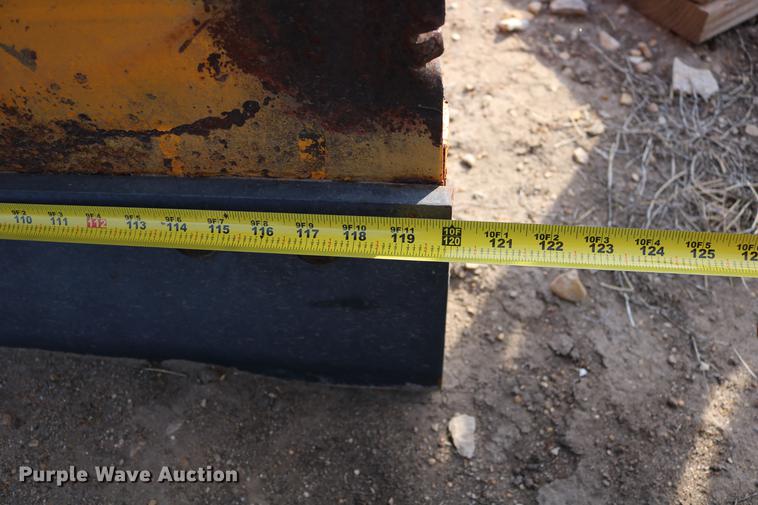 image for item DD0116 1987 Chevrolet C70 dump truck