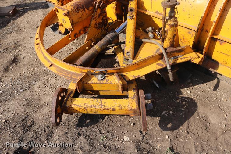 image for item DD0116 1987 Chevrolet C70 dump truck