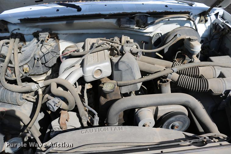 image for item DD0117 1992 Ford F150 pickup truck