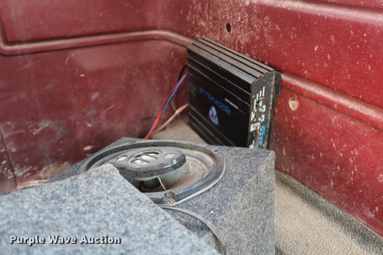 image for item DD0118 1984 Ford F150 SuperCab pickup truck