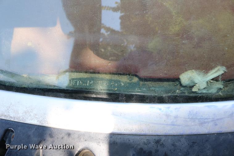 image for item DD0118 1984 Ford F150 SuperCab pickup truck