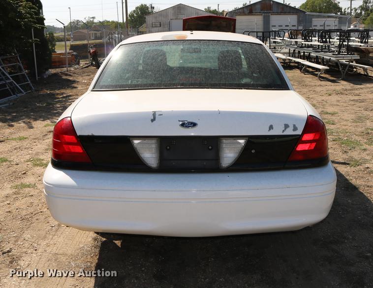 image for item DD0130 2008 Ford Crown Victoria Police Interceptor