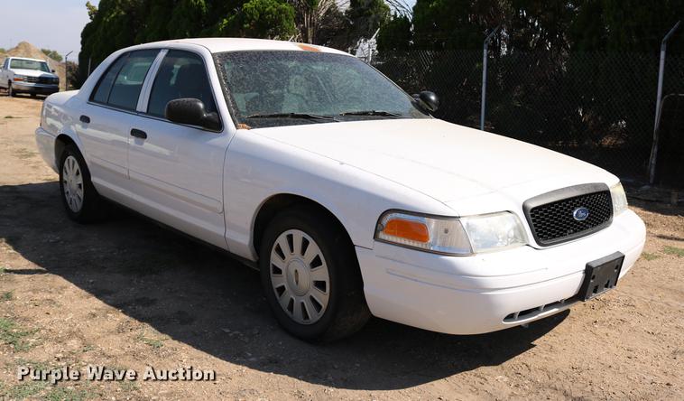 image for item DD0130 2008 Ford Crown Victoria Police Interceptor