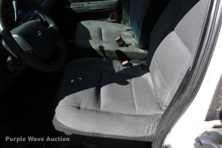 image for item DD0130 2008 Ford Crown Victoria Police Interceptor