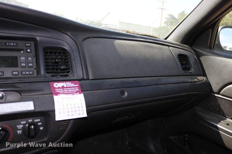 image for item DD0130 2008 Ford Crown Victoria Police Interceptor