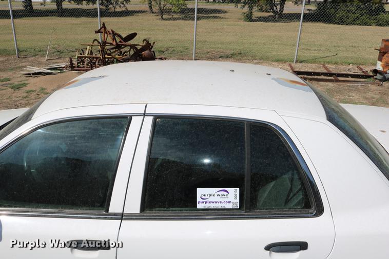 image for item DD0130 2008 Ford Crown Victoria Police Interceptor