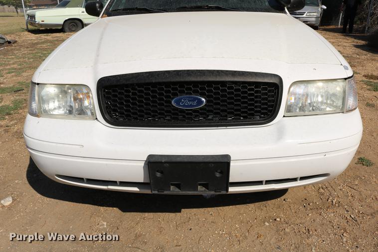 image for item DD0130 2008 Ford Crown Victoria Police Interceptor