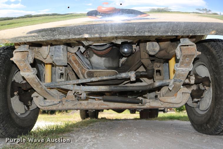 image for item DD0171 1994 Ford F450 Super Duty dump truck