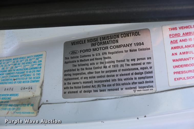 image for item DD0171 1994 Ford F450 Super Duty dump truck