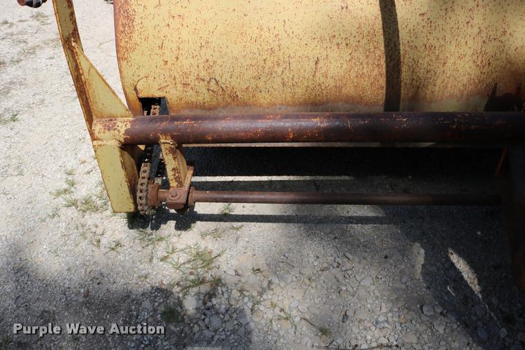 image for item DD0186 Little Giant broom