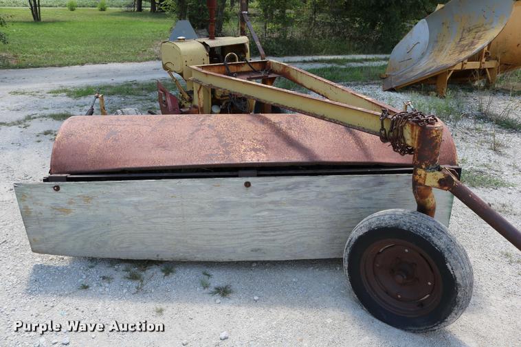 image for item DD0186 Little Giant broom