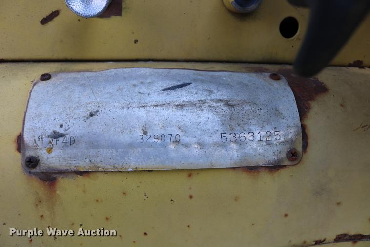 image for item DD0186 Little Giant broom