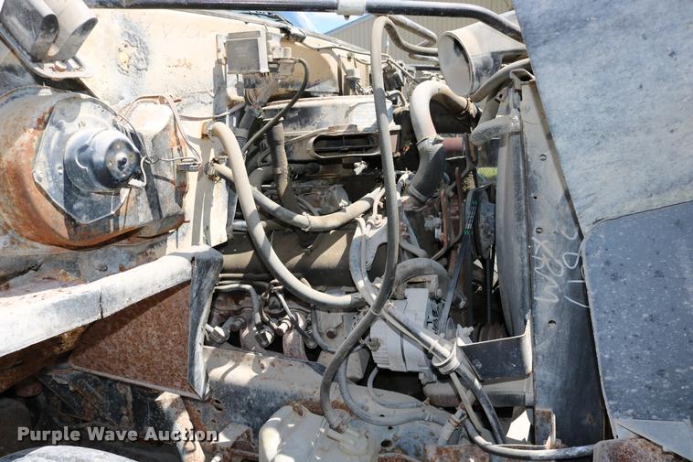 image for item DD0188 1986 Chevrolet Kodiak C70 dump truck