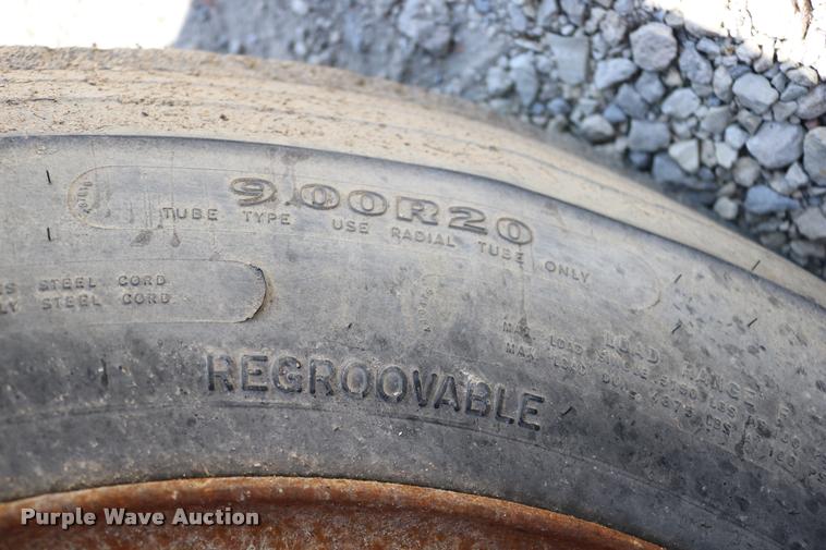 image for item DD0188 1986 Chevrolet Kodiak C70 dump truck