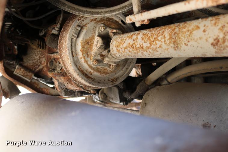 image for item DD0188 1986 Chevrolet Kodiak C70 dump truck