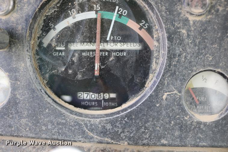 image for item DD0191 1967 John Deere 4020 tractor