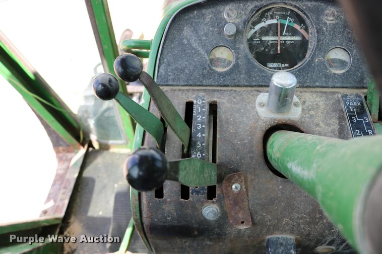 image for item DD0191 1967 John Deere 4020 tractor