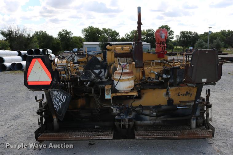 image for item DD0192 1991 LeeBoy L1000T paver