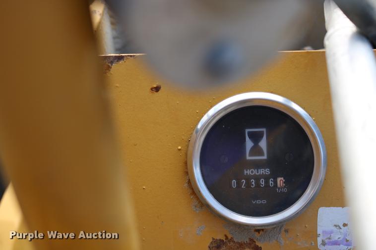 image for item DD0192 1991 LeeBoy L1000T paver