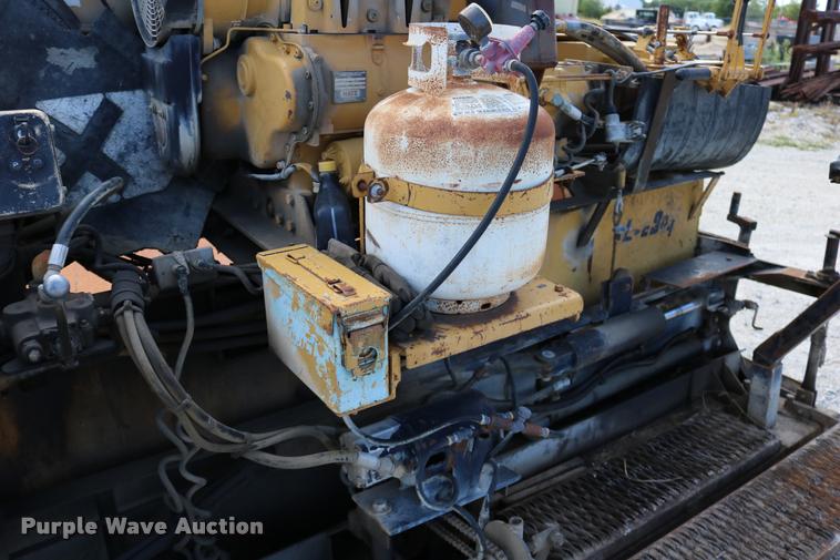 image for item DD0192 1991 LeeBoy L1000T paver