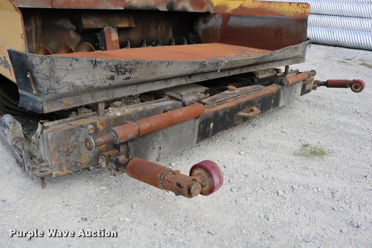 image for item DD0192 1991 LeeBoy L1000T paver