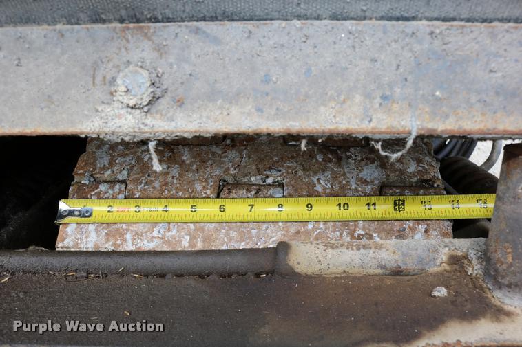 image for item DD0192 1991 LeeBoy L1000T paver