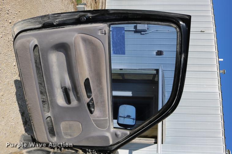 image for item DD0194 1996 Dodge Ram 1500 pickup truck