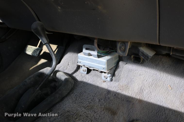 image for item DD0194 1996 Dodge Ram 1500 pickup truck