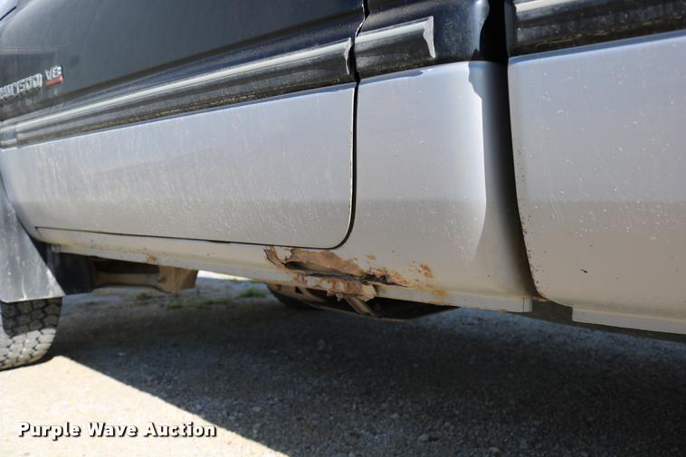 image for item DD0194 1996 Dodge Ram 1500 pickup truck