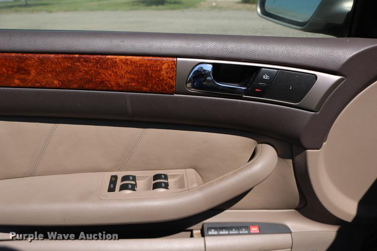 image for item DD0200 2001 Audi A6