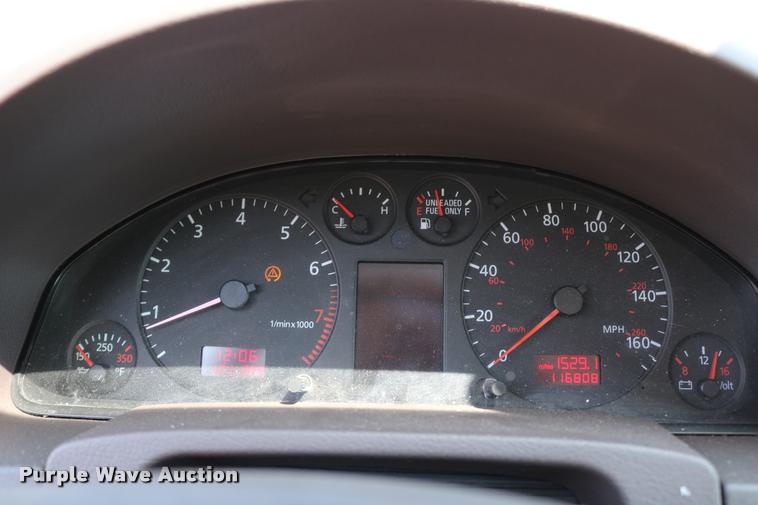 image for item DD0200 2001 Audi A6