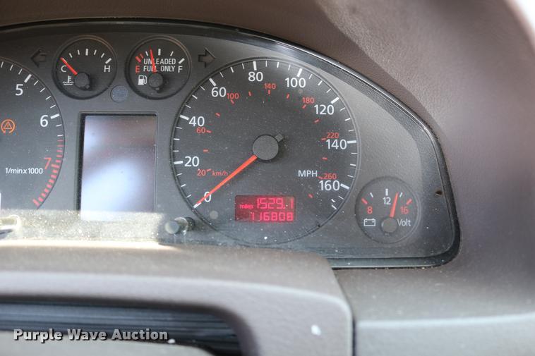 image for item DD0200 2001 Audi A6