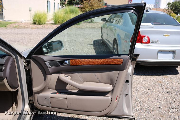 image for item DD0200 2001 Audi A6