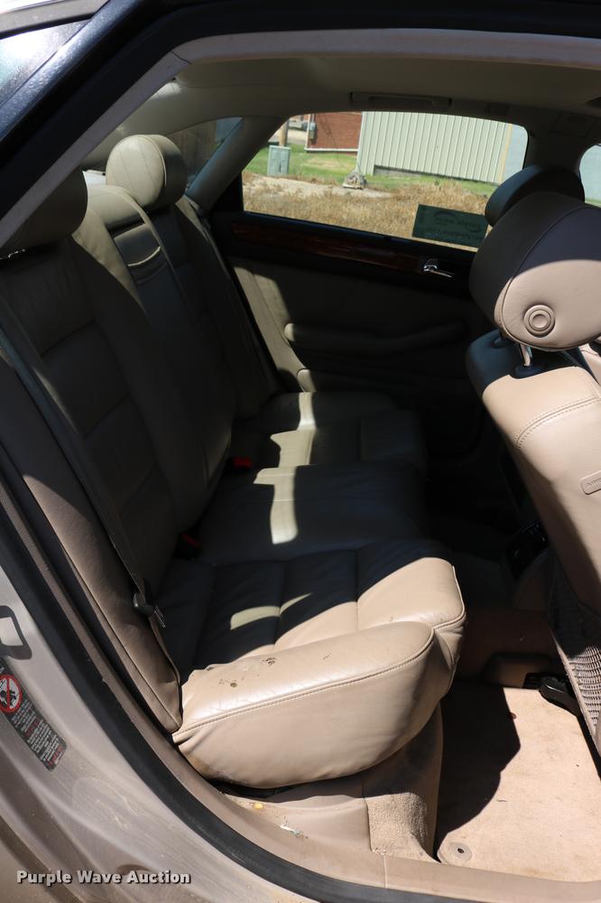 image for item DD0200 2001 Audi A6