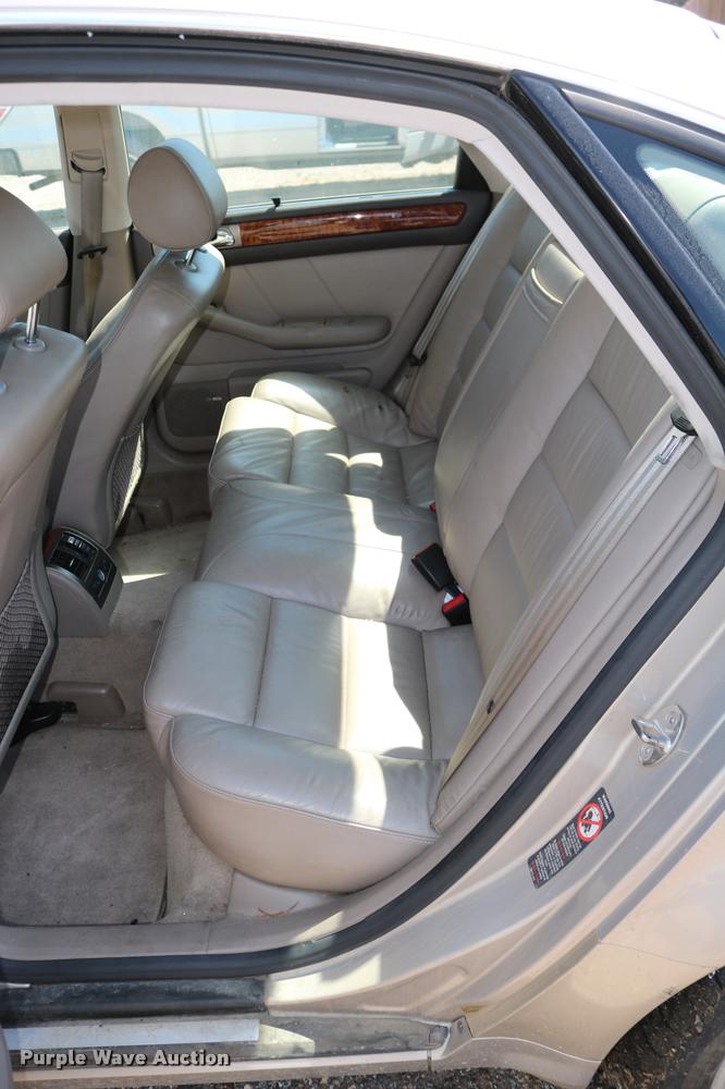 image for item DD0200 2001 Audi A6