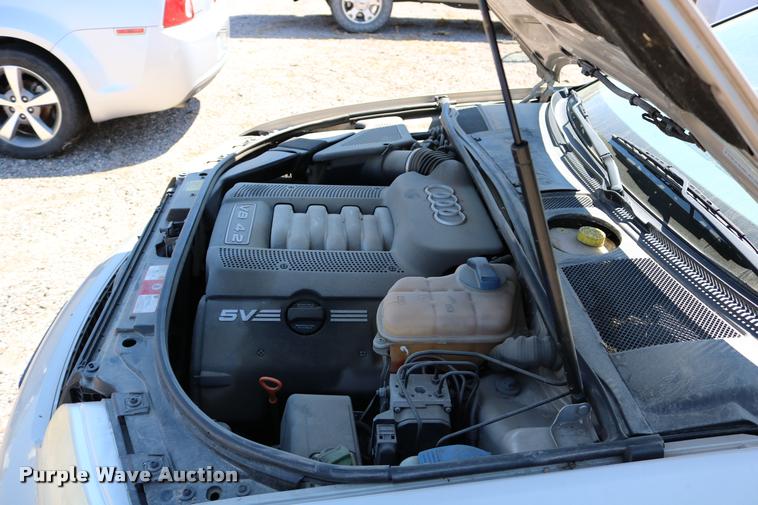 image for item DD0200 2001 Audi A6