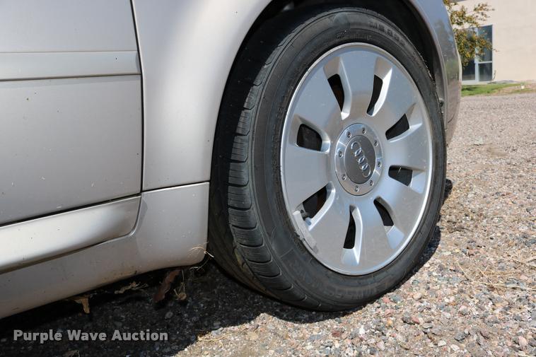 image for item DD0200 2001 Audi A6