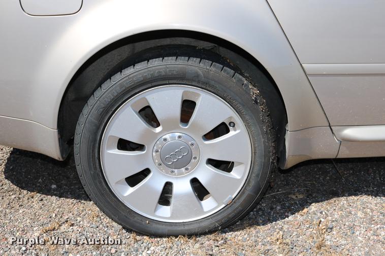 image for item DD0200 2001 Audi A6