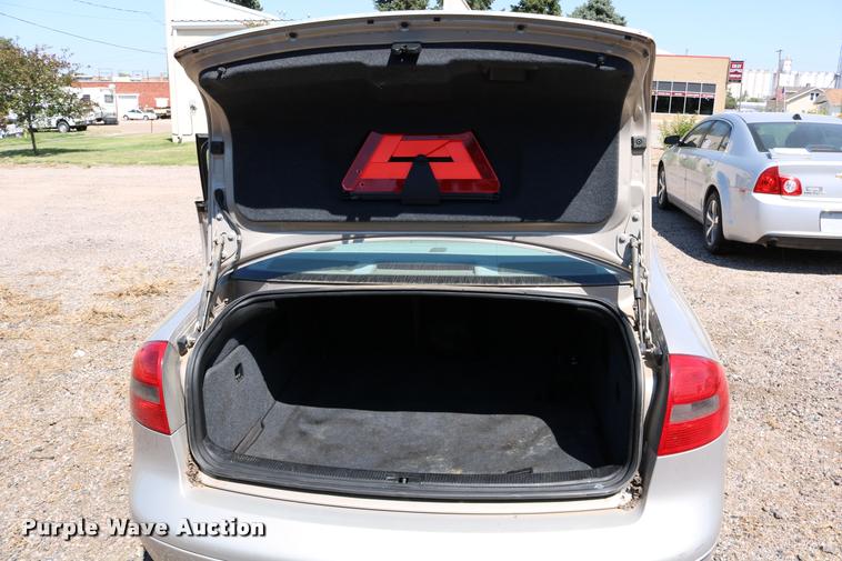 image for item DD0200 2001 Audi A6