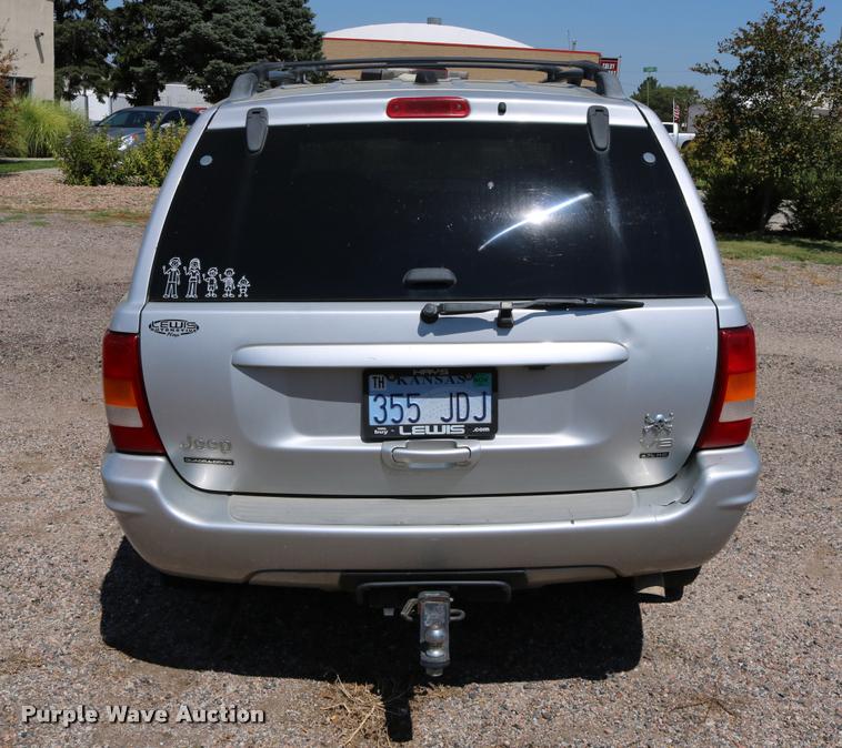 image for item DD0202 2004 Jeep Grand Cherokee SUV