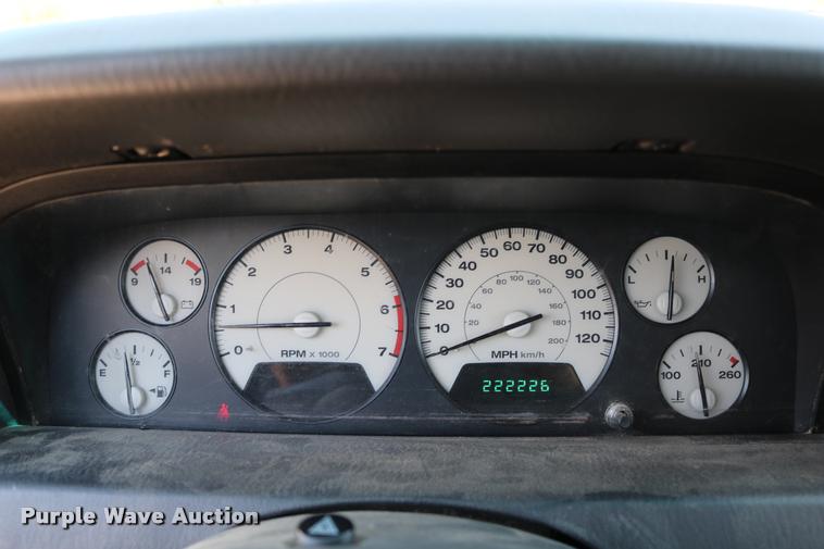 image for item DD0202 2004 Jeep Grand Cherokee SUV